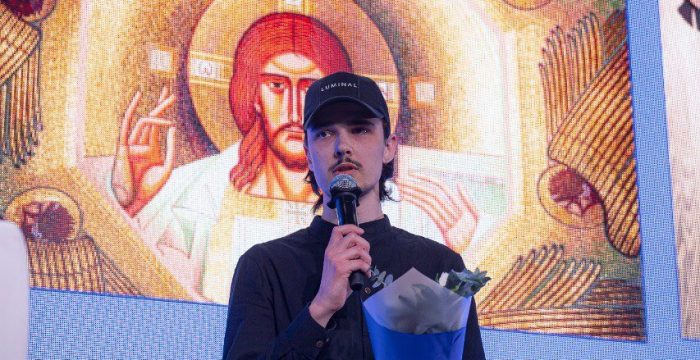 photo_5350607598535170249_y (1)